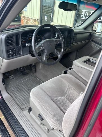 2005 Chevrolet Avalanche - Image 13 of 21