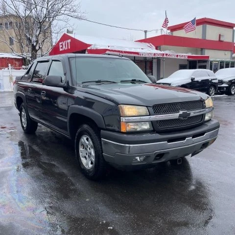 2005 Chevrolet Avalanche - Image 3 of 10