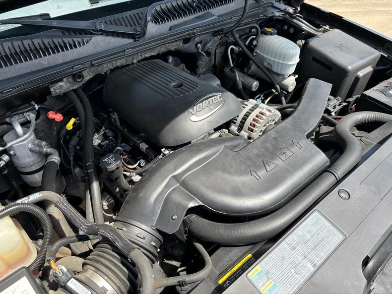 2005 Chevrolet Avalanche - Image 15 of 15
