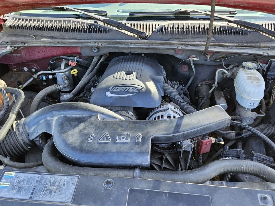 2005 Chevrolet Avalanche - Image 10 of 18