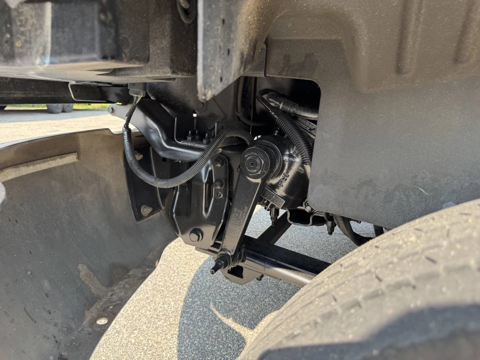 2005 Chevrolet Kodiak - Image 27 of 29