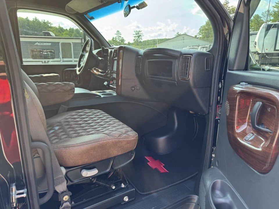 2005 Chevrolet Kodiak - Image 21 of 29