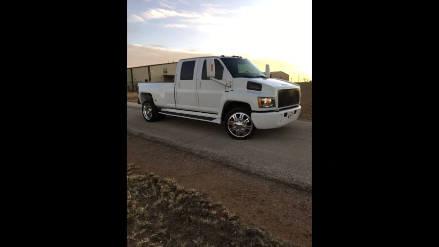 2005 Chevrolet Kodiak - Image 9 of 9