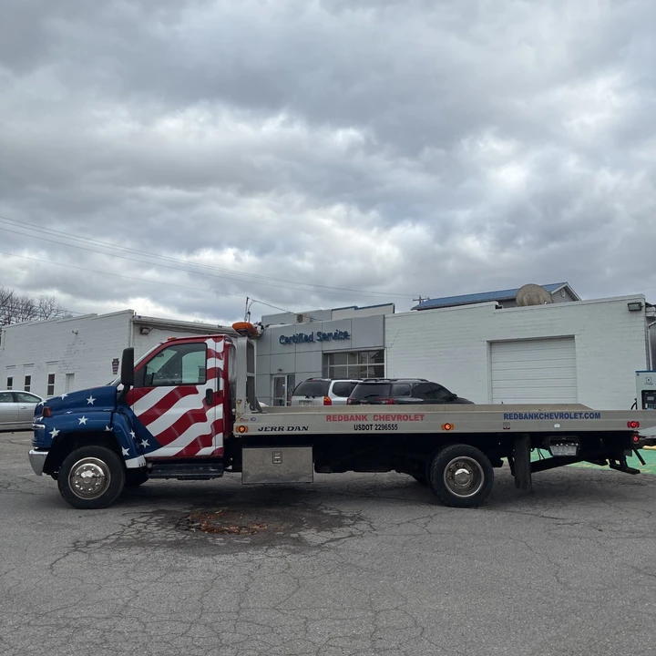 2005 Chevrolet Kodiak - Image 2 of 14