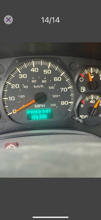 2005 Chevrolet Kodiak - Image 2 of 12