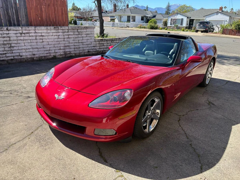 2005 Chevrolet Corvette C6 - Image 4 of 11