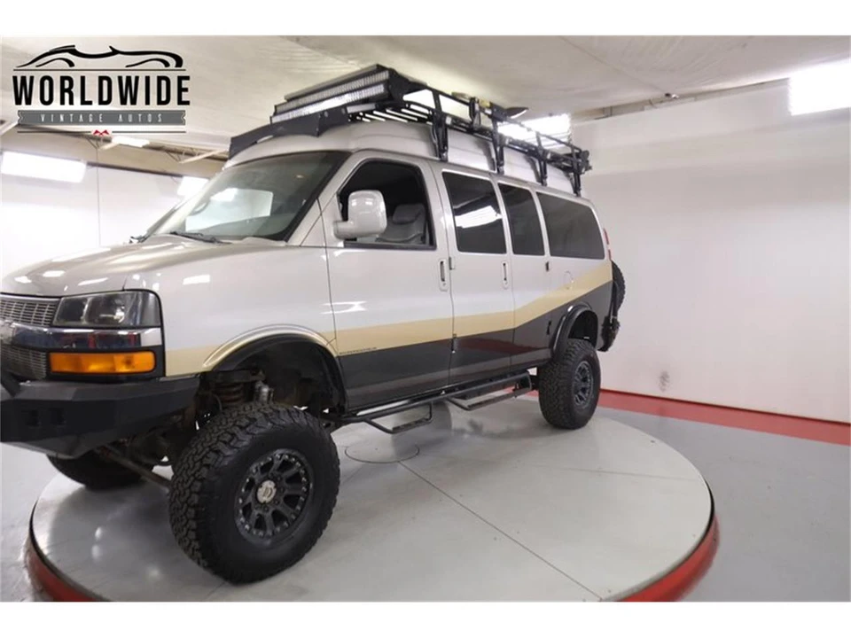 2005 Chevrolet C/K - Image 13 of 31