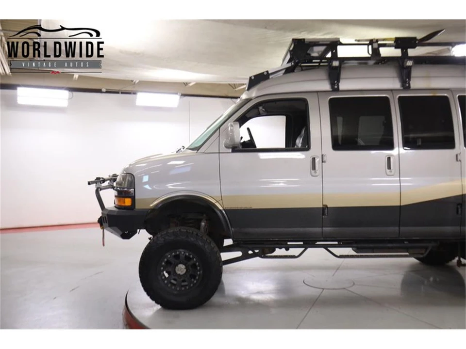 2005 Chevrolet C/K - Image 7 of 31