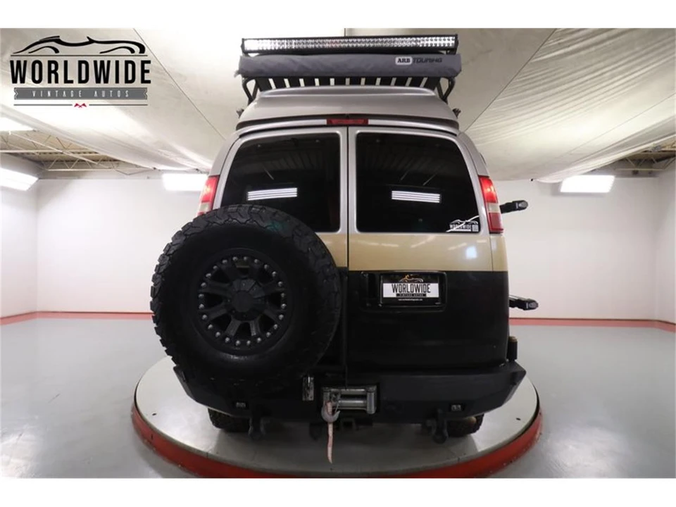 2005 Chevrolet C/K - Image 18 of 31