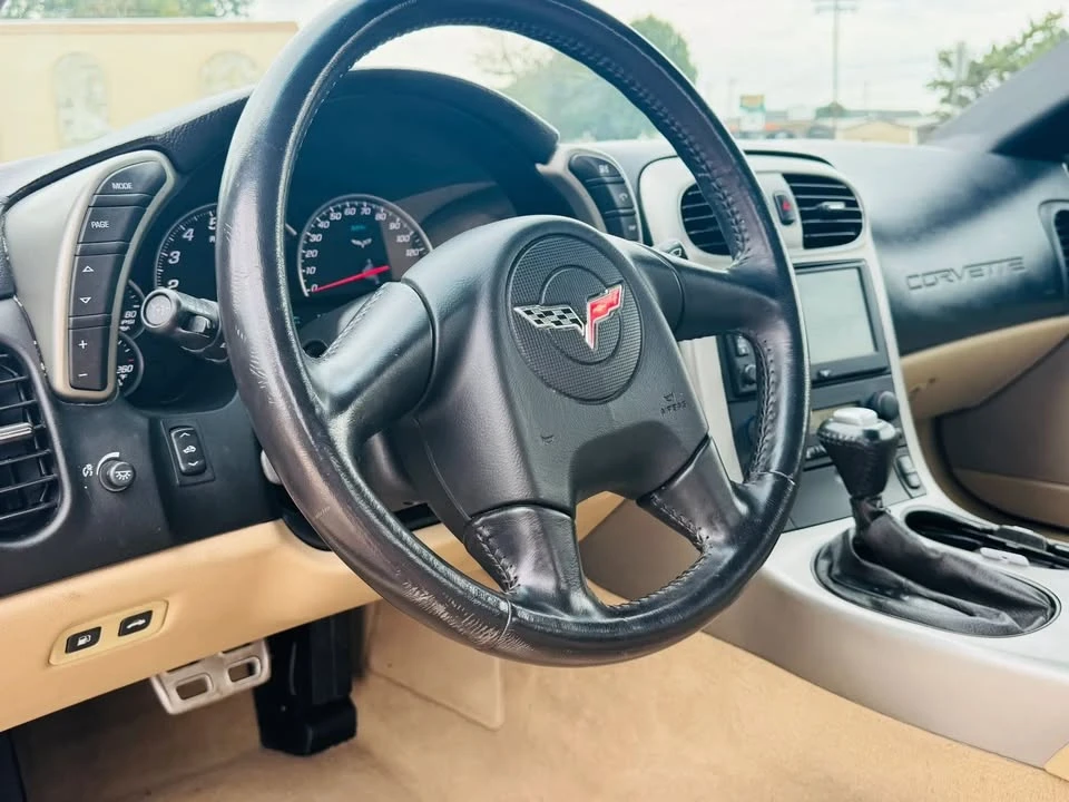 2005 Chevrolet Corvette C6 - Image 10 of 20