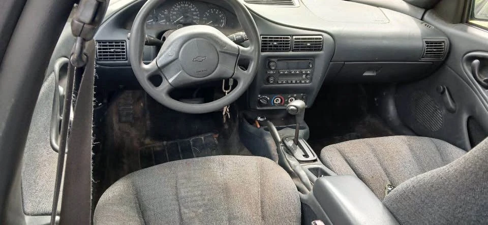 2005 Chevrolet Cavalier - Image 4 of 8