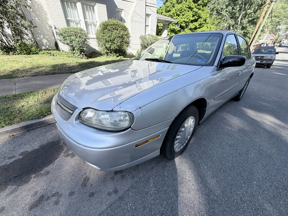 2005 Chevrolet Cavalier - Image 7 of 11