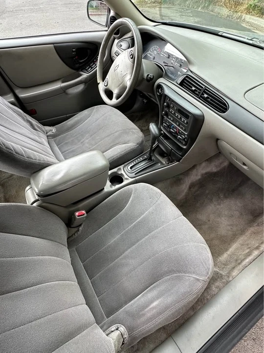 2005 Chevrolet Malibu - Image 14 of 20