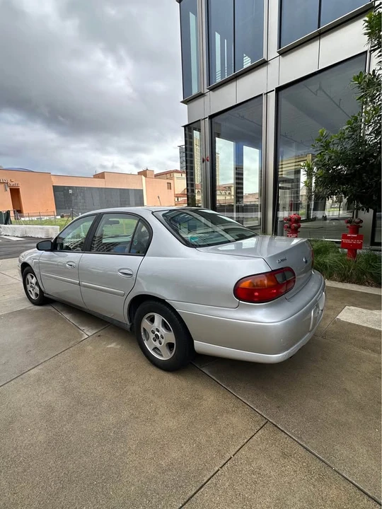 2005 Chevrolet Malibu - Image 3 of 20