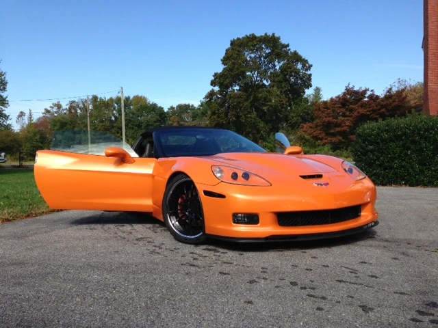 2005 Chevrolet Corvette C6 - Image 2 of 15