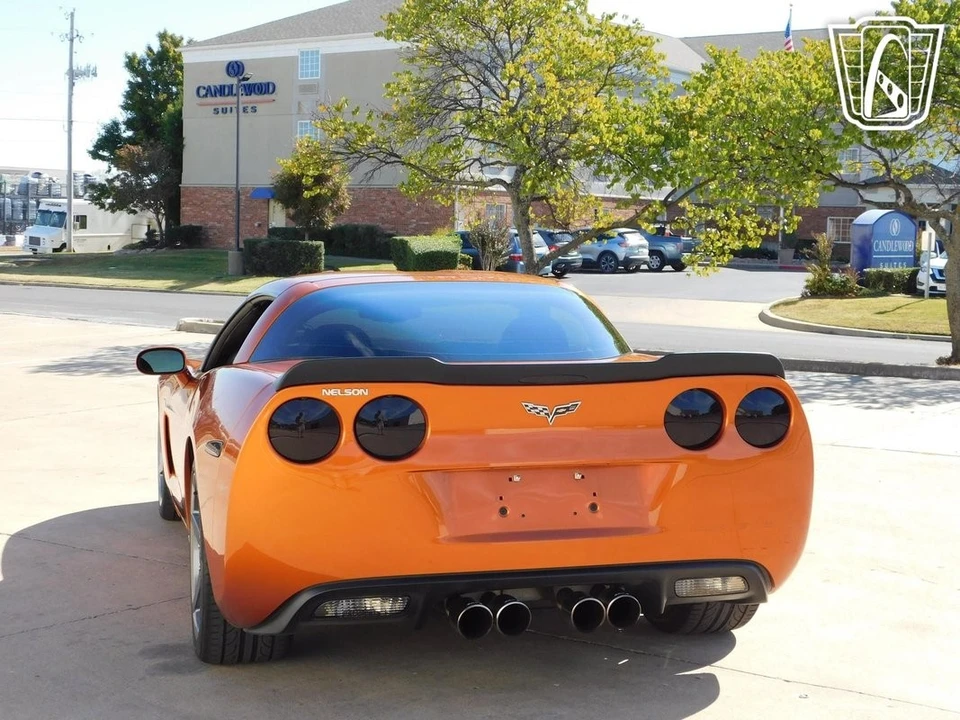 2005 Chevrolet Corvette C6 - Image 10 of 12