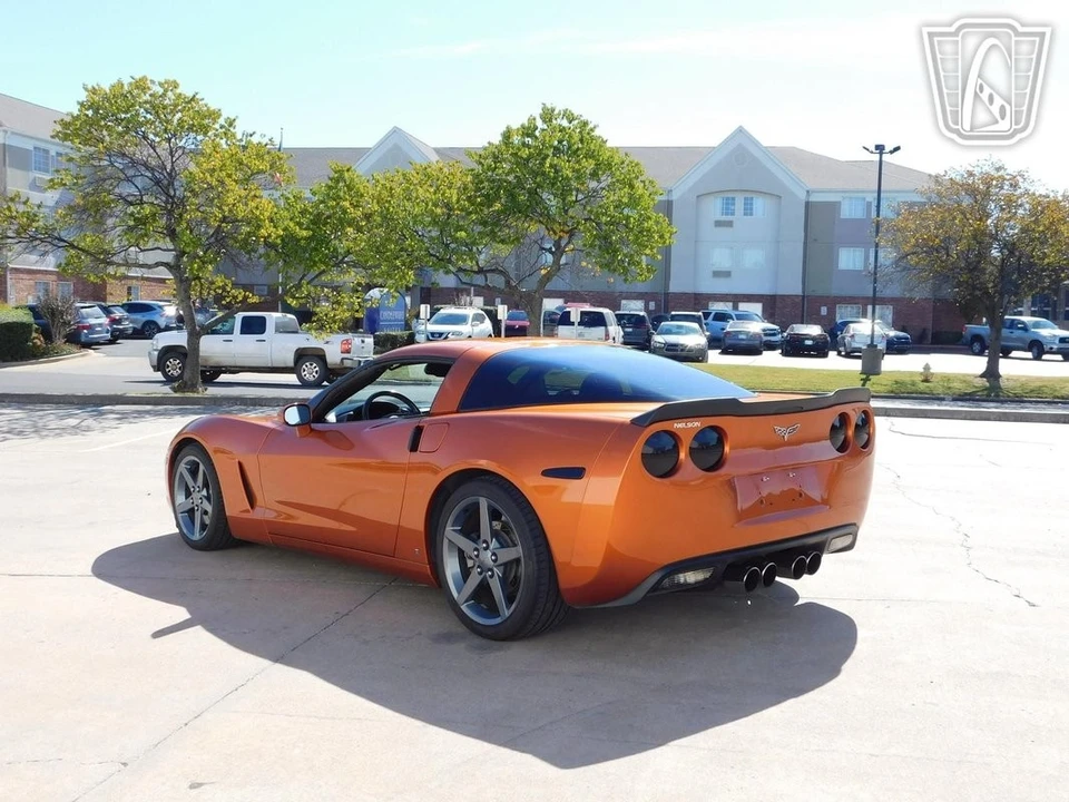 2005 Chevrolet Corvette C6 - Image 8 of 12