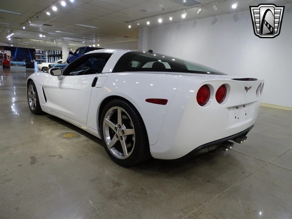 2005 Chevrolet Corvette C6 - Image 5 of 12