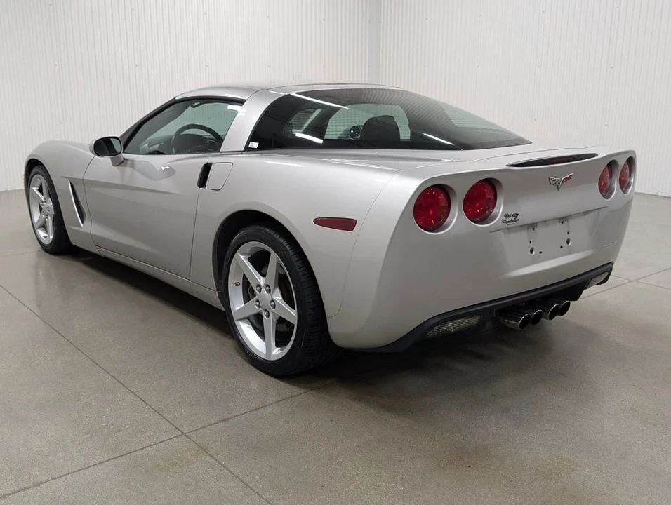 2005 Chevrolet Corvette C6 - Image 7 of 9