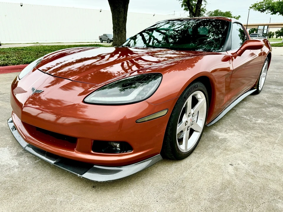 2005 Chevrolet Corvette C6 - Image 2 of 12
