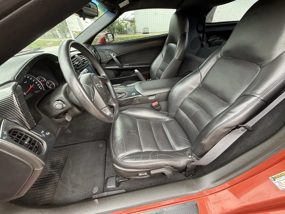 2005 Chevrolet Corvette C6 - Image 10 of 12