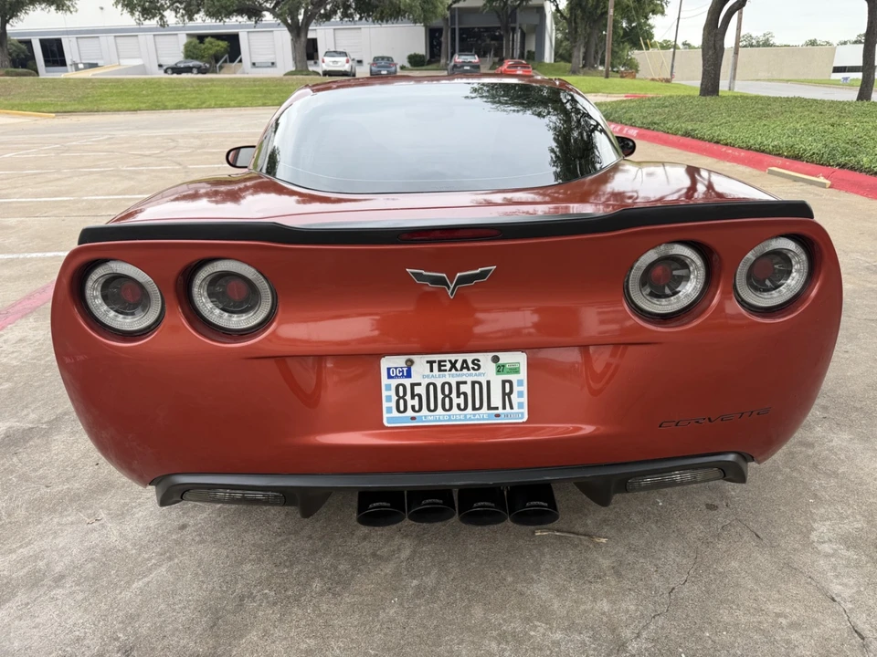 2005 Chevrolet Corvette C6 - Image 5 of 12