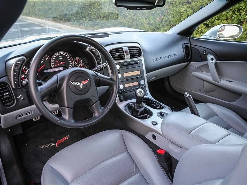 2005 Chevrolet Corvette C6 - Image 19 of 21