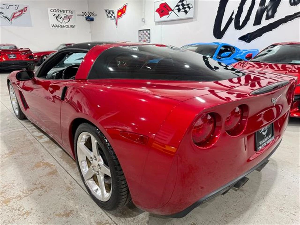 2005 Chevrolet Corvette C6 - Image 3 of 10