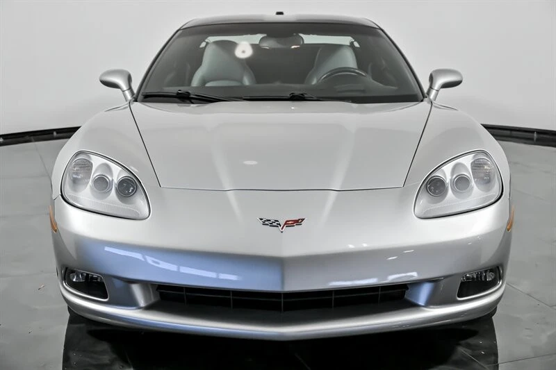 2005 Chevrolet Corvette C6 - Image 4 of 21