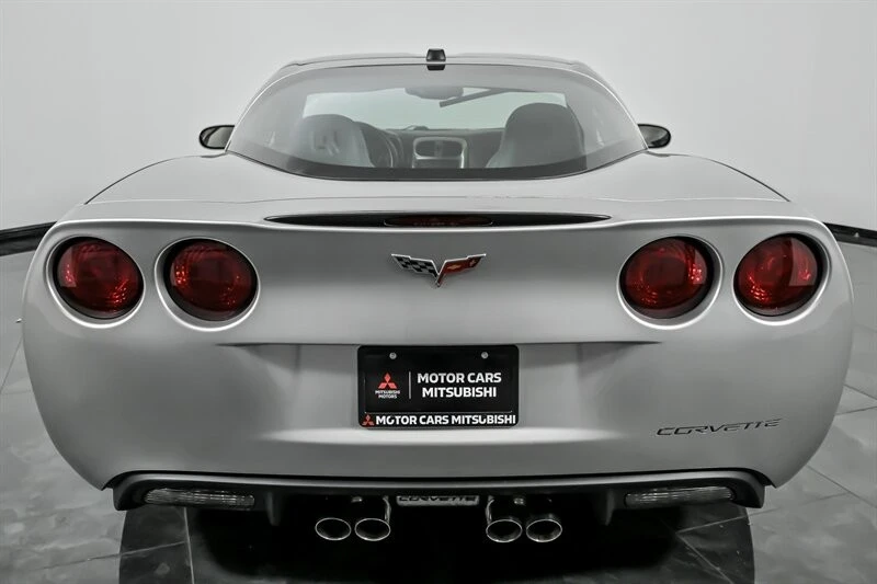 2005 Chevrolet Corvette C6 - Image 10 of 21