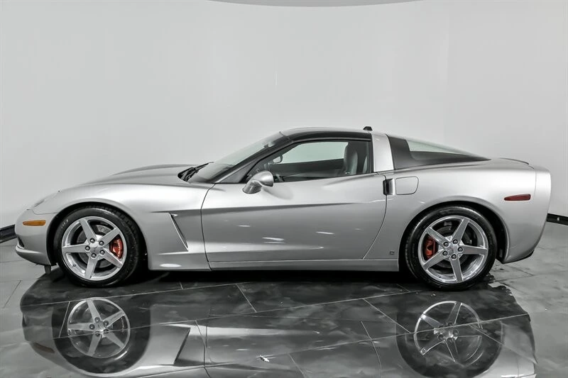 2005 Chevrolet Corvette C6 - Image 7 of 21