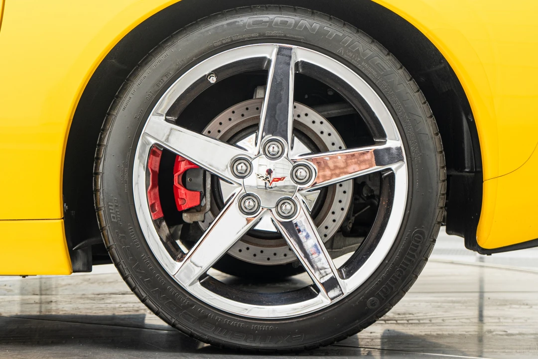 2005 Chevrolet Corvette C6 - Image 10 of 31