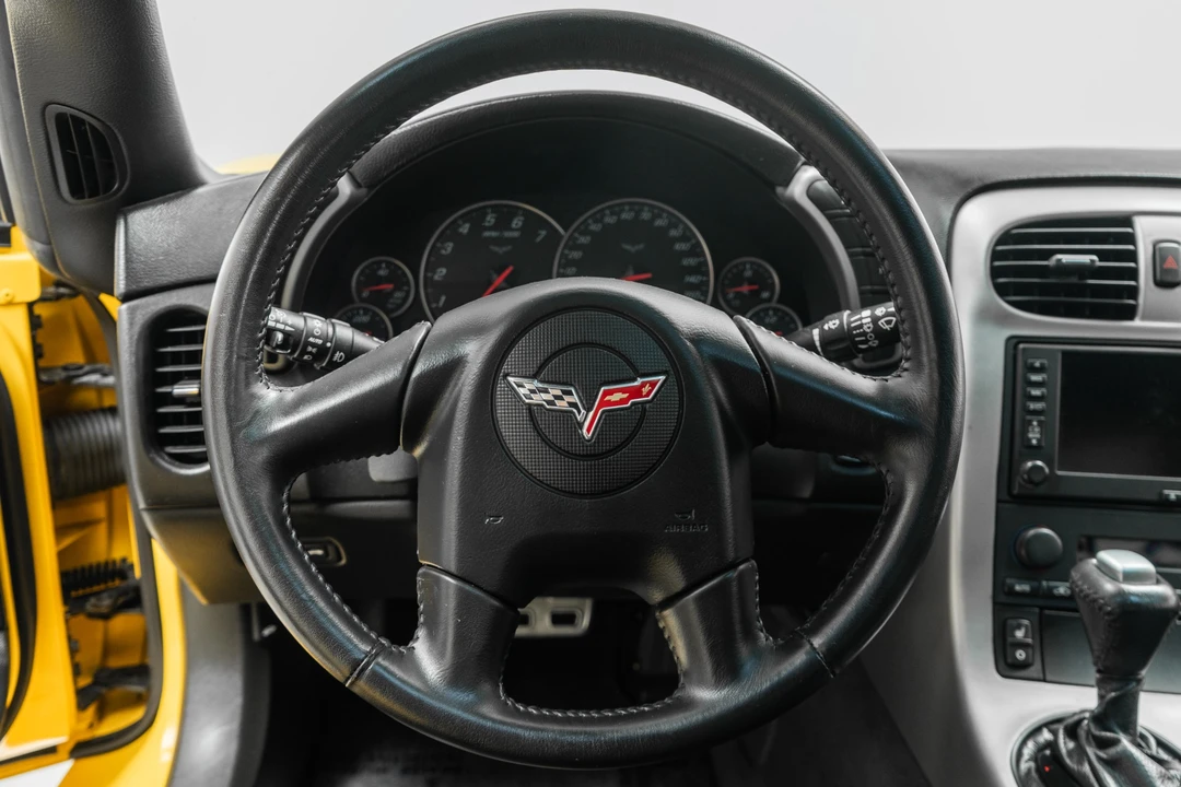2005 Chevrolet Corvette C6 - Image 14 of 31