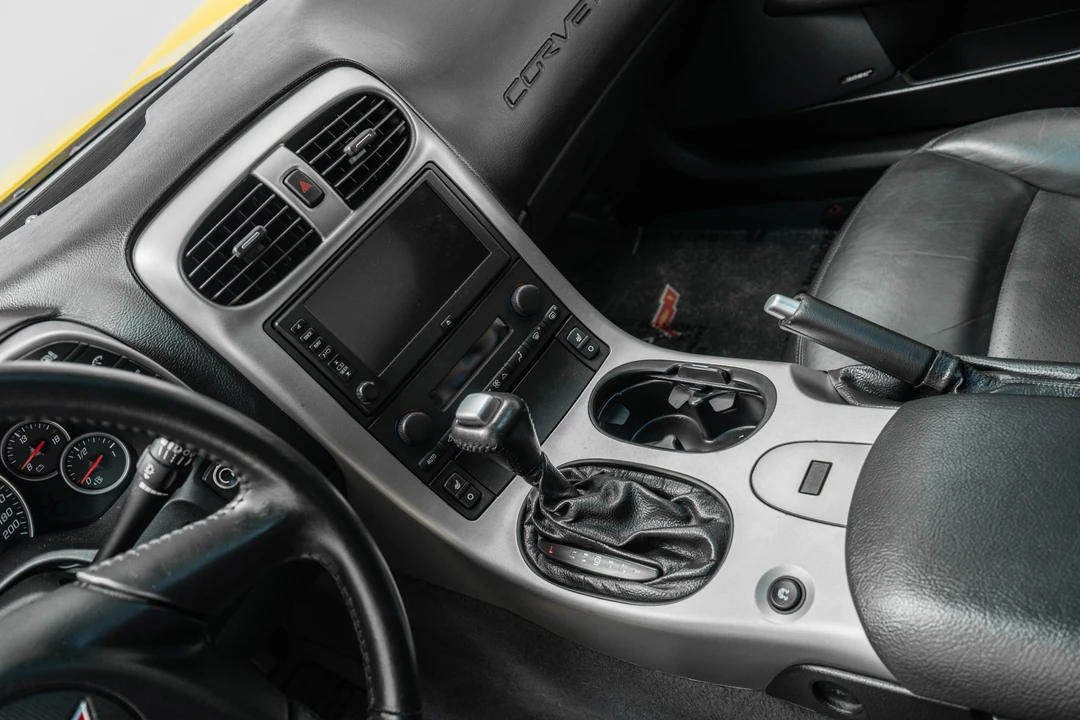 2005 Chevrolet Corvette C6 - Image 25 of 31