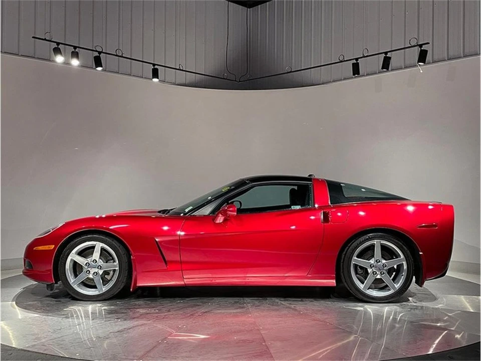 2005 Chevrolet Corvette C6 - Image 12 of 31