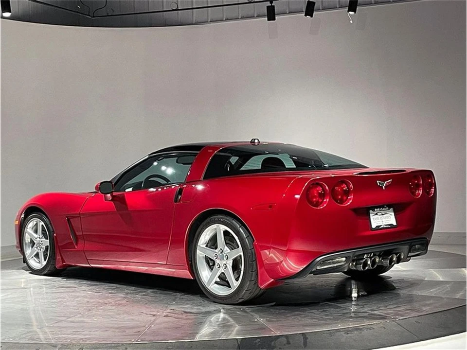2005 Chevrolet Corvette C6 - Image 11 of 31