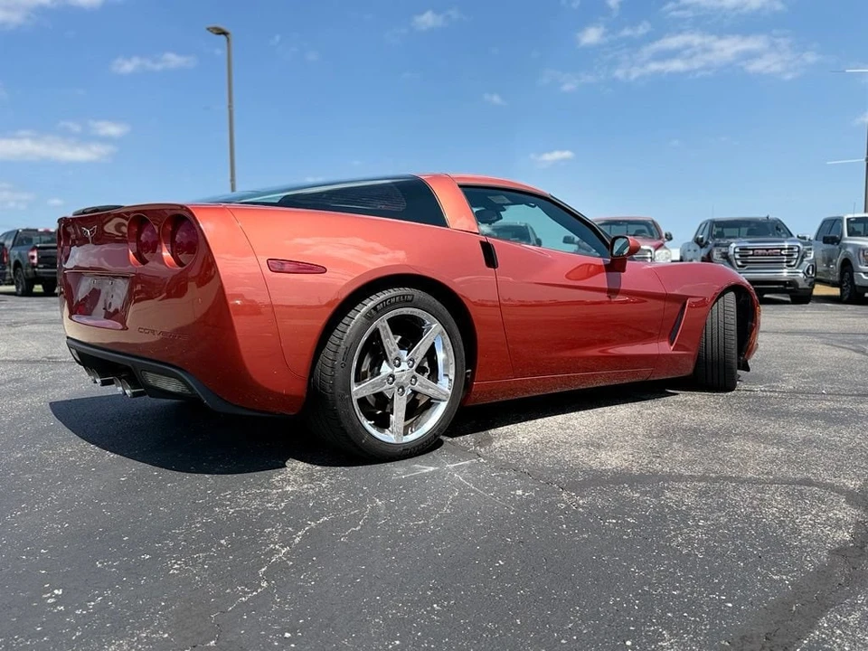 2005 Chevrolet Corvette C6 - Image 2 of 25