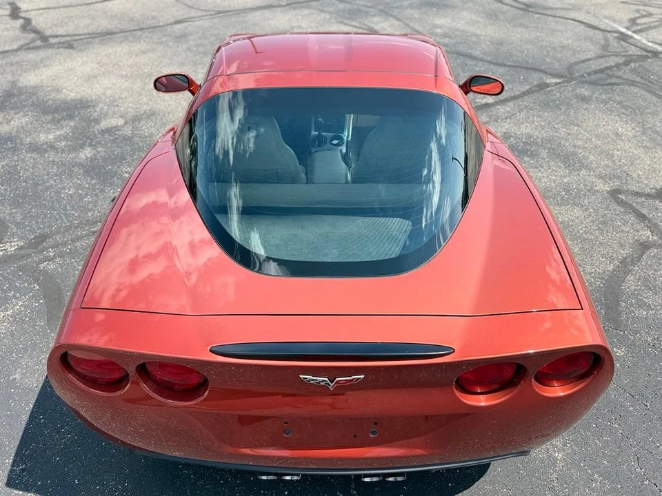 2005 Chevrolet Corvette C6 - Image 10 of 25