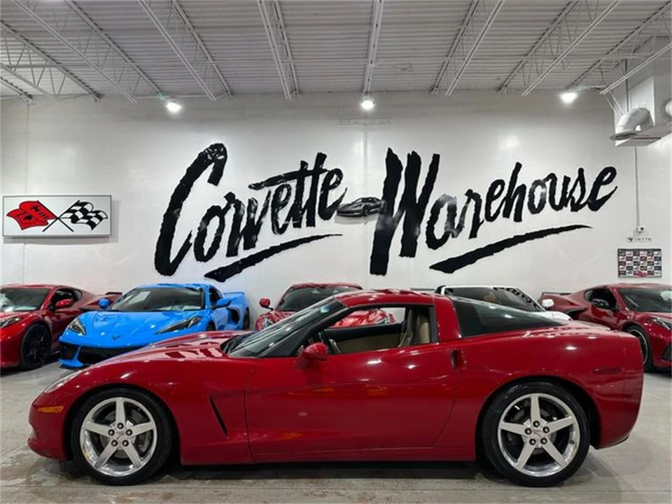 2005 Chevrolet Corvette C6 - Image 2 of 30