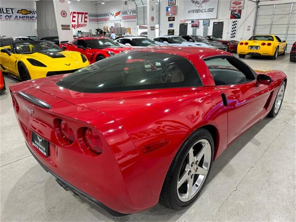 2005 Chevrolet Corvette C6 - Image 27 of 30