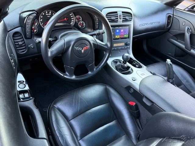2005 Chevrolet Corvette C6 - Image 12 of 21