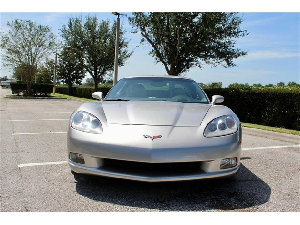 2005 Chevrolet Corvette C6 - Image 6 of 31