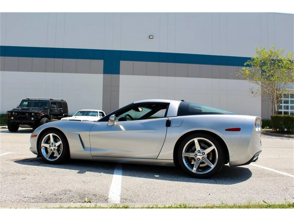 2005 Chevrolet Corvette C6 - Image 10 of 31