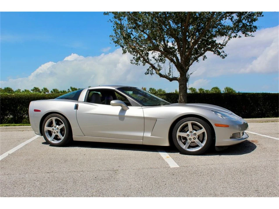 2005 Chevrolet Corvette C6 - Image 3 of 31