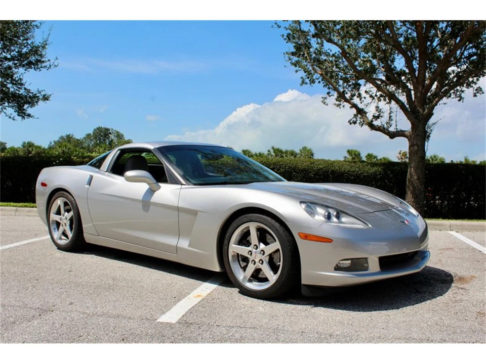 2005 Chevrolet Corvette C6 - Image 4 of 31