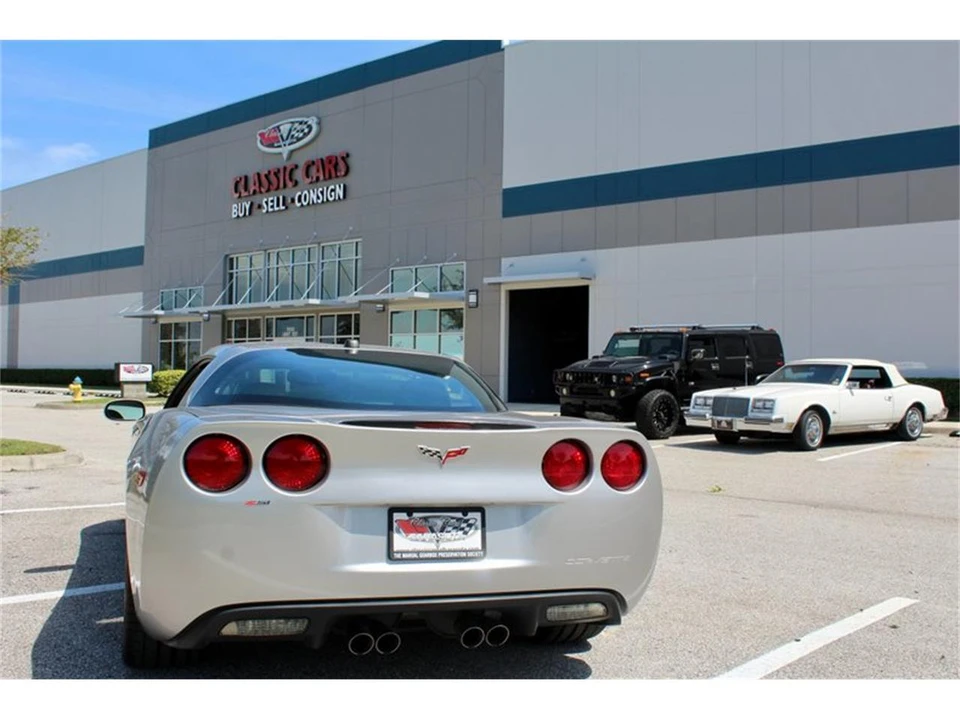 2005 Chevrolet Corvette C6 - Image 13 of 31