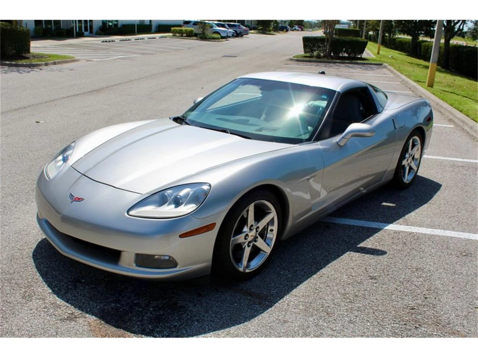 2005 Chevrolet Corvette C6 - Image 19 of 31