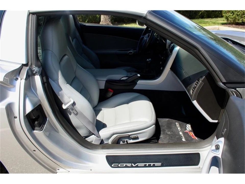 2005 Chevrolet Corvette C6 - Image 26 of 31