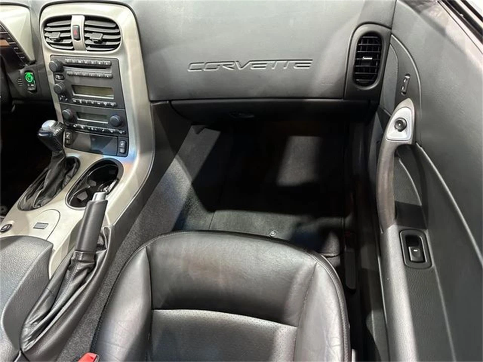 2005 Chevrolet Corvette C6 - Image 10 of 30