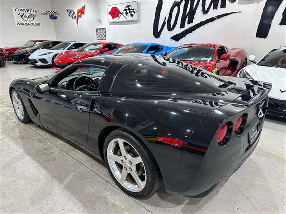 2005 Chevrolet Corvette C6 - Image 15 of 30